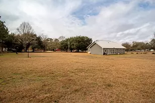 365 Running Deer Rd, Grapeland, TX 75844 - Photo 28