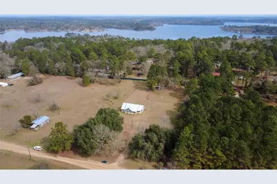 365 Running Deer Road, Grapeland, TX 75844 - Photo 32