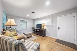 905 Ivy Ave, Deer Park, TX 77536 - Photo 6