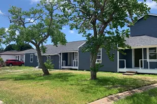 531 E 8th St, Freeport, TX 77541 - Photo 1