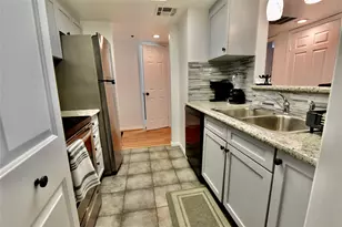 3525 Sage Rd, Houston, TX 77056 - Photo 10