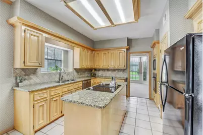 5623 Spring Lodge Drive, Kingwood, TX 77345 - Photo 8