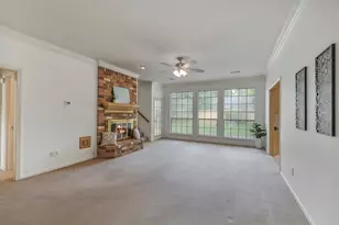 5623 Spring Lodge Dr, Kingwood, TX 77345 - Photo 4