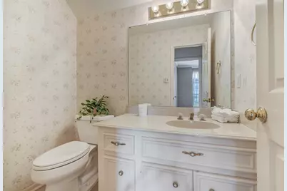 5623 Spring Lodge Drive, Kingwood, TX 77345 - Photo 18