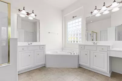 2404 S Venice Drive, Pearland, TX 77581 - Photo 18