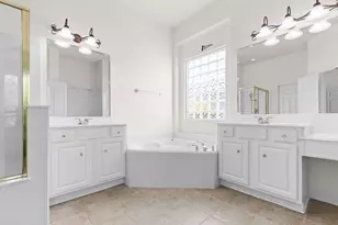 2404 S Venice Dr, Pearland, TX 77581 - Photo 18