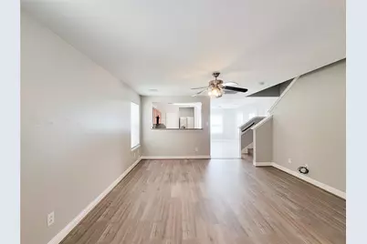 2654 Skyview Trace Court, Houston, TX 77047 - Photo 10