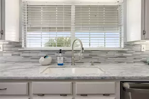 1140 Waterways Dr, Crystal Beach, TX 77650 - Photo 12