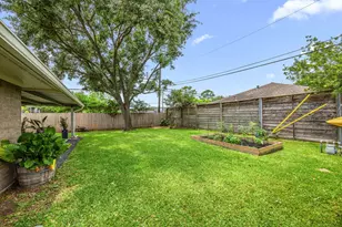 1803 Millwood Dr, Houston, TX 77008 - Photo 30