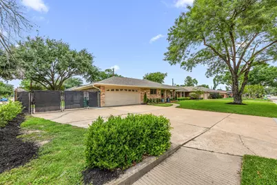 1803 Millwood Drive, Houston, TX 77008 - Photo 2