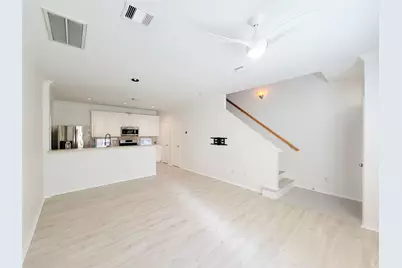 75 Dennis Street, Houston, TX 77006 - Photo 8