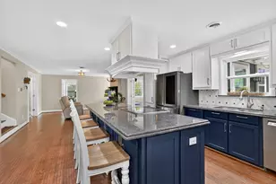 913 Park Ln, Bryan, TX 77802 - Photo 16