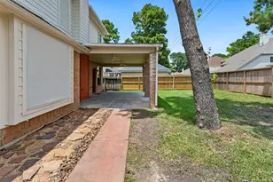 18714 Aquatic Dr, Humble, TX 77346 - Photo 36