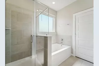 12015 Marlin Strait Drive, Baytown, TX 77523 - Photo 6