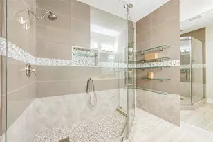 1247 Glenwood Canyon, Houston, TX 77077 - Photo 4