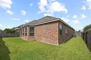 9811 Camellia Gardens Dr, Richmond, TX 77407 - Photo 16
