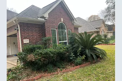 15319 Truslow Point Lane, Sugar Land, TX 77478 - Photo 2