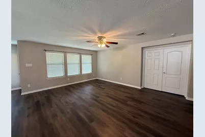 15419 Liberty Falls Court, Houston, TX 77049 - Photo 4