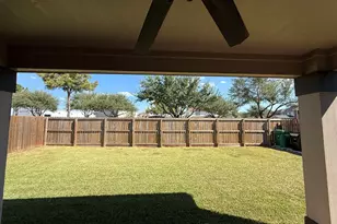 15419 Liberty Falls Ct, Houston, TX 77049 - Photo 18