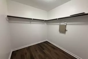 15419 Liberty Falls Ct, Houston, TX 77049 - Photo 6