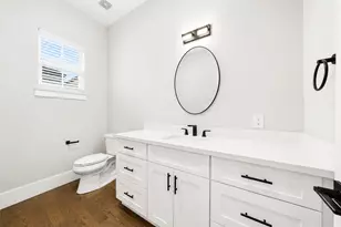 1421 W 23rd St, Houston, TX 77008 - Photo 18
