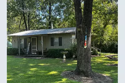 976 Pr 7830, Broaddus, TX 75929 - Photo 1