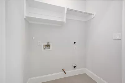 10919 Grove Tree Lane, Houston, TX 77043 - Photo 24