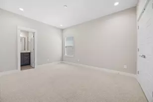 1925 Gano St, Houston, TX 77009 - Photo 14