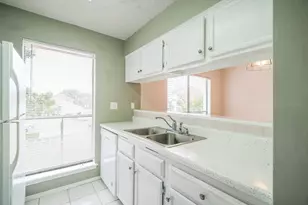 3742 Thistlemont Dr, Houston, TX 77042 - Photo 10