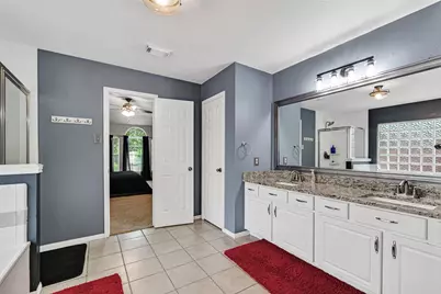 12923 Cambridge Eagle Drive, Houston, TX 77044 - Photo 38