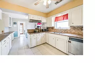 5847 Paisley St, Houston, TX 77096 - Photo 20