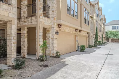 5213 Eigel Street #B, Houston, TX 77007 - Photo 2