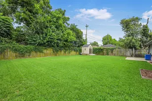 6806 Glen Rock Dr, Houston, TX 77087 - Photo 26