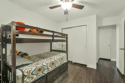 6806 Glen Rock Drive, Houston, TX 77087 - Photo 16