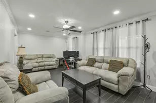 6806 Glen Rock Dr, Houston, TX 77087 - Photo 4