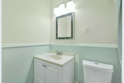 6806 Glen Rock Drive, Houston, TX 77087 - Photo 20