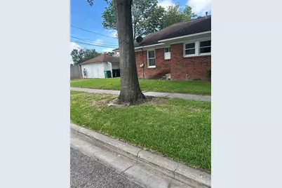 1104 Key Street, Houston, TX 77009 - Photo 2