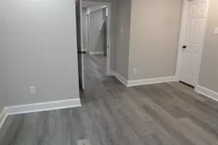 917 Temple Dr, Hitchcock, TX 77563 - Photo 16