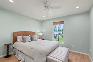 23138 Verano Dr, Galveston, TX 77554 - Photo 32