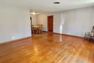 1004 Elm, Sweeny, TX 77480 - Photo 6