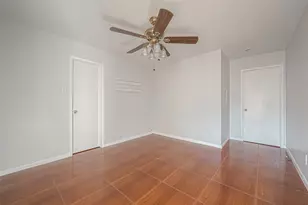 9407 Demsey Mill Dr, Sugar Land, TX 77498 - Photo 38