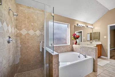 827 N Wellsford Drive, Pearland, TX 77584 - Photo 22