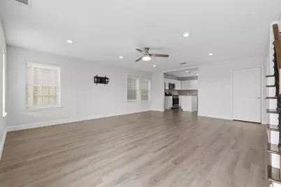 9026 McGallion Road, Houston, TX 77022 - Photo 4