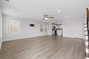 9026 McGallion Rd, Houston, TX 77022 - Photo 4