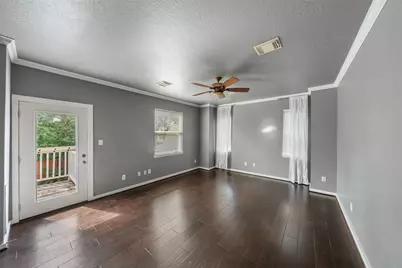 1002 E 27th Street, Houston, TX 77009 - Photo 8