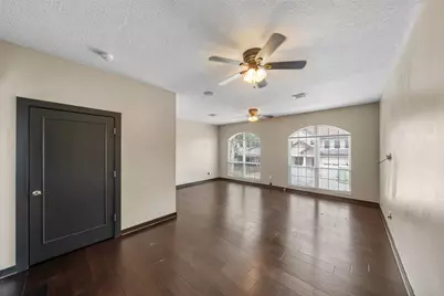 1002 E 27th Street, Houston, TX 77009 - Photo 14