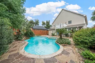 1002 E 27th St, Houston, TX 77009 - Photo 2