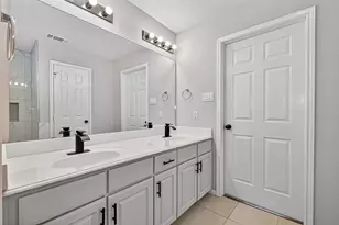 2710 Grants Lake Blvd, Sugar Land, TX 77479 - Photo 38