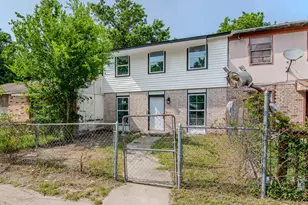 7867 Hamlet St, Houston, TX 77078 - Photo 1