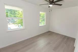 7867 Hamlet St, Houston, TX 77078 - Photo 12